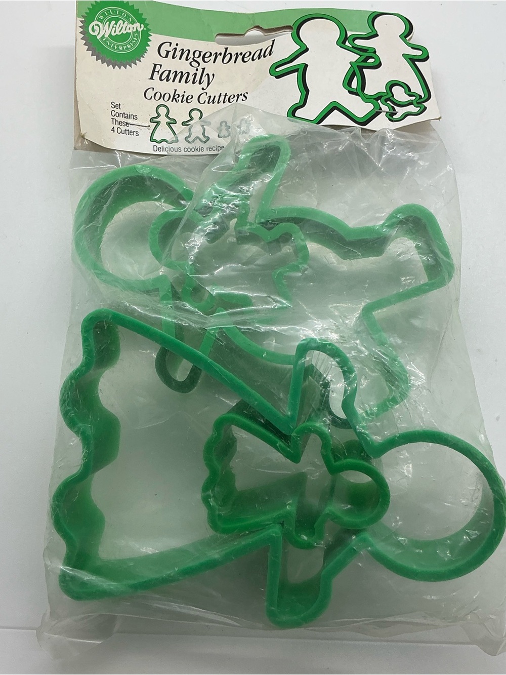 NOS Vintage Wilton Gingerbread Family Cookie Cutters, 4-Pack Green Plastic 1990